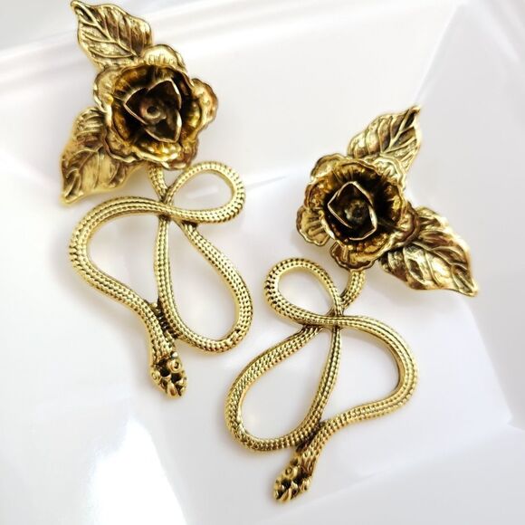 New! FP Trickling Eve Earrings - Picture 3 of 9